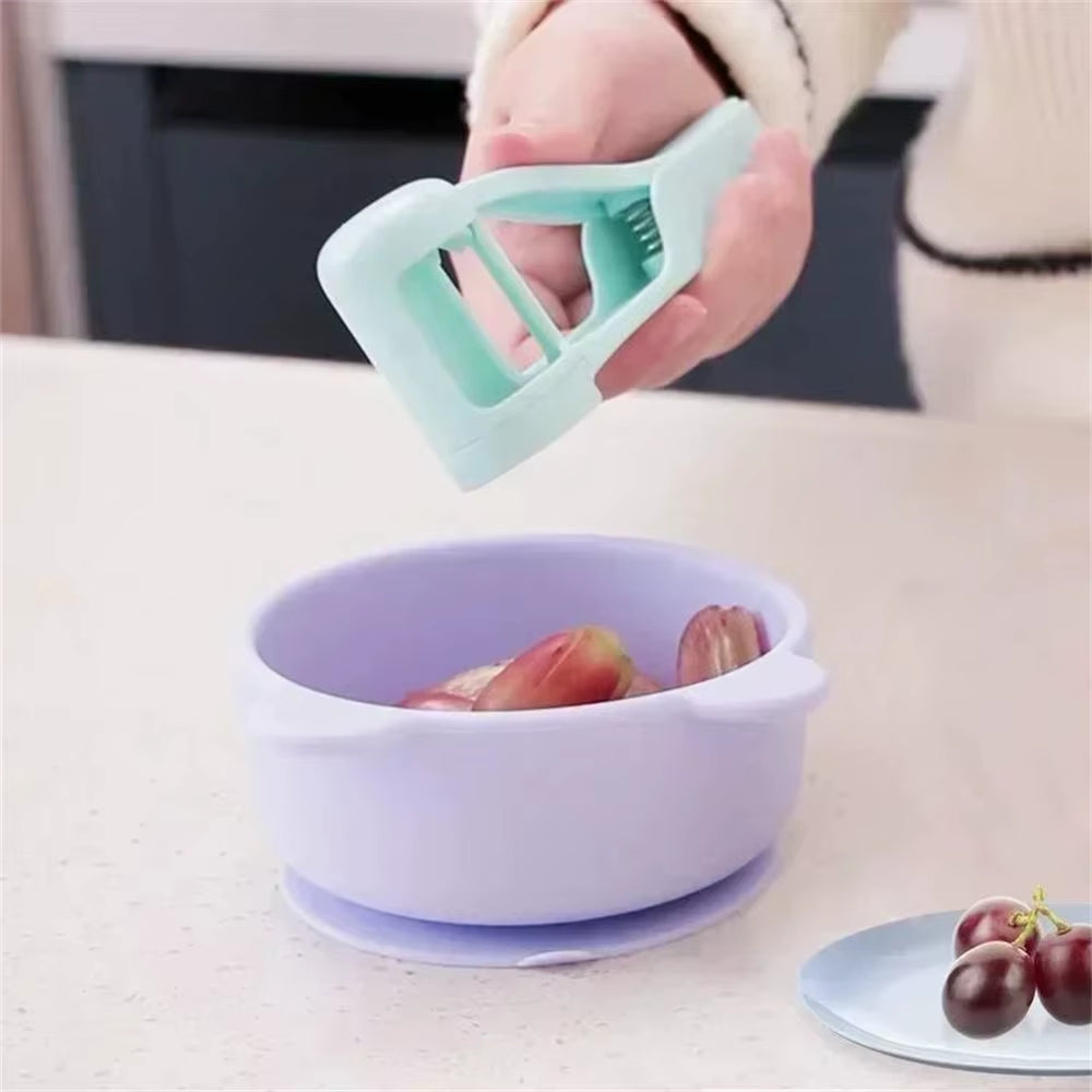 Revolutionize Your Meal Prep with the Effortless Fruit Slicer & Cutter - Perfect for Quick Grape, Cherry Tomato, and Salad Prep! A Must-Have Kitchen Gadget for Families!